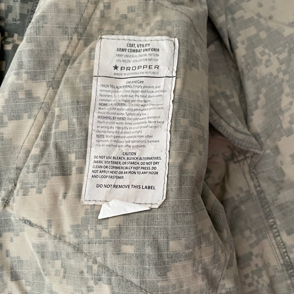 Coat, Utility Army Combat Uniform Army Universal … - image 5